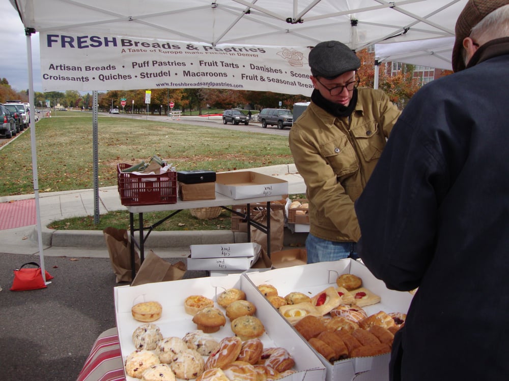 Fresh Breads and Pastries Logo