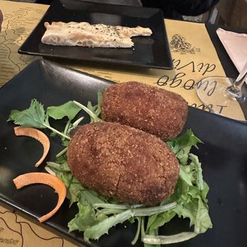 Divin Ostilia - Suppli - Beer, Wine & Spirits Near Me - Rome, RM Divin Ostilia - Suppli - Beer, Wine & Spirits Near Me - Rome, RM