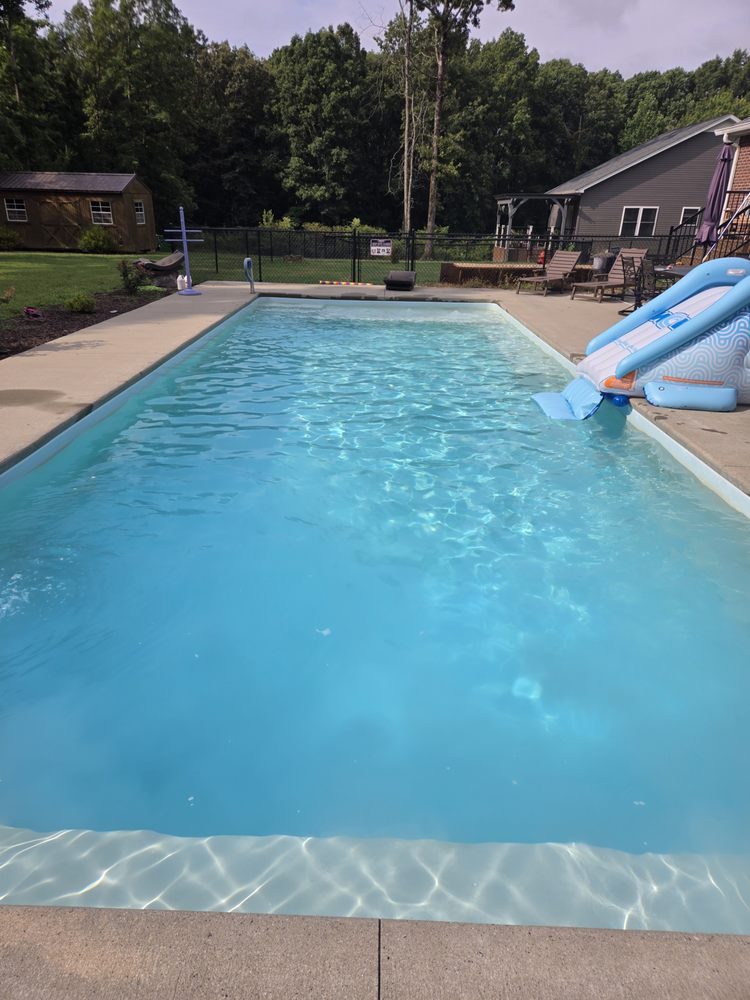 Slide of Frankie's Pool and Spa Services