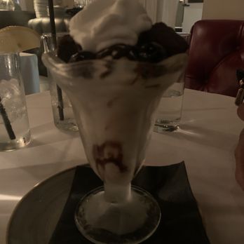 Crossroads Kitchen - Brownie - Vegan Near Me - Los Angeles, California