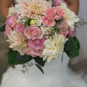 2 Friends Events - Stunning bride's bouquet designed by Chrystal - Wedding Planning Near Me