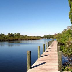 Horseshoe Cove RV Resort