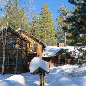 Alpenhorn Bed & Breakfast - The front of the inn - Big Bear Lake, CA