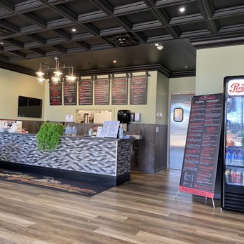Simply OMG - a view of the inside of a restaurant - Poutineries Near Me - Sarnia, Ontario