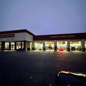 Les Schwab Tire Center - Garage Stalls - Tires Near Me - Vacaville, California Les Schwab Tire Center - Garage Stalls - Tires Near Me - Vacaville, California