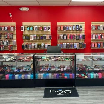 Cellular Repair - The interior of our newly renovated location on JFK & McCain in the Vali Hi Shopping Center located across the street from Hobby Lobby! - Mobile Phone Repair Near Me - North Little Rock, Arkansas Cellular Repair - The interior of our newly renovated location on JFK & McCain in the Vali Hi Shopping Center located across the street from Hobby Lobby! - Mobile Phone Repair Near Me - North Little Rock, Arkansas