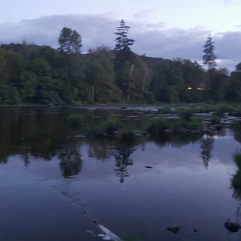 Stewart Park Golf Course - Golf Near Me - Roseburg, Oregon