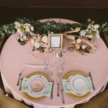 Blanc Floral Design - Bride & Groom table. - Event Planning & Services Near Me - San Diego, California Blanc Floral Design - Bride & Groom table. - Event Planning & Services Near Me - San Diego, California