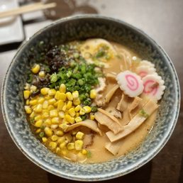 Amazon.co.jp: barliquors×TIMS SUSHI vs RAMEN バーリカーズ