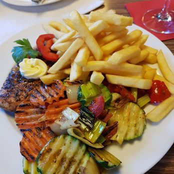 Restaurant Gasthof Hammer - German Near Me - Vilseck, BY Restaurant Gasthof Hammer - German Near Me - Vilseck, BY