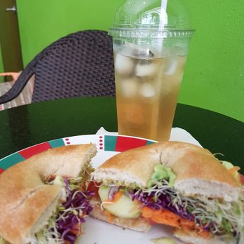 Dee's Coffee Company - Vegetable bagel - Coffee & Tea Near Me - Puerto Vallarta, JAL Dee's Coffee Company - Vegetable bagel - Coffee & Tea Near Me - Puerto Vallarta, JAL
