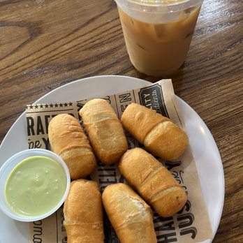 Avila Bakery & Cafe - Cafes Near Me - Orange Park, Florida Avila Bakery & Cafe - Cafes Near Me - Orange Park, Florida