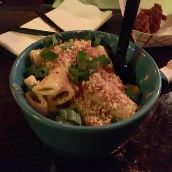 Brick & Bones - Habanero Mac & Cheese is spicy but good! - Cocktail Bars Near Me - Dallas, Texas Brick & Bones - Habanero Mac & Cheese is spicy but good! - Cocktail Bars Near Me - Dallas, Texas