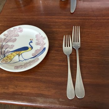 King's Arms Tavern - Table setting - Southern Near Me - Williamsburg, Virginia King's Arms Tavern - Table setting - Southern Near Me - Williamsburg, Virginia
