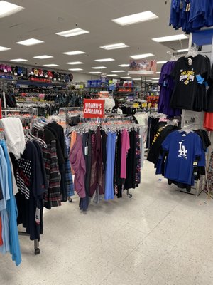 Big 5 Sporting Goods by null