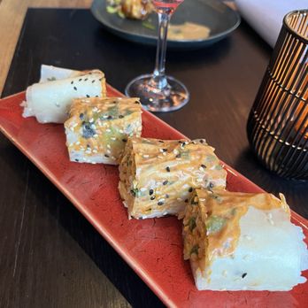PLANTA Queen Chicago - BAKED CRAB ROLL - Sushi Bars Near Me - Chicago, Illinois PLANTA Queen Chicago - BAKED CRAB ROLL - Sushi Bars Near Me - Chicago, Illinois