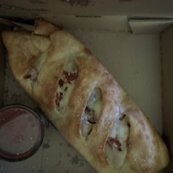 Vinny's Pizza - Stromboli