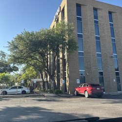 Test Center USA - Austin - Parking outside building