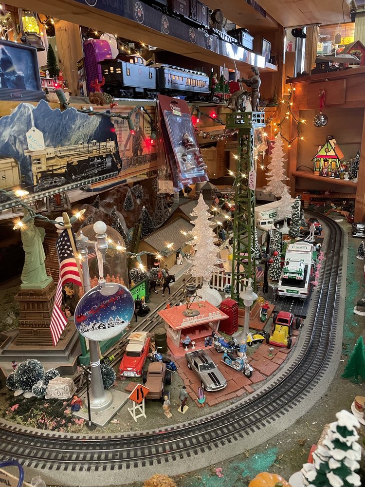 THOR’S FURNITURE Updated August 2024 10 Photos 416 Medical Center