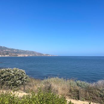 cielo point - Views - American Near Me - Rancho Palos Verdes, California