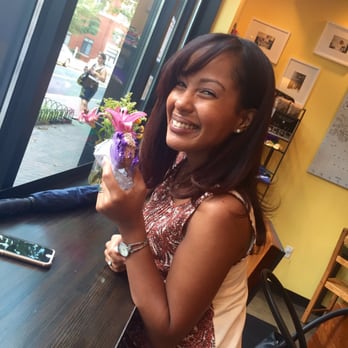 Bakeshop - Her first time having a macwich - Desserts Near Me - Arlington, Virginia