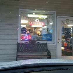 Littleton Liquors - Great little package store.