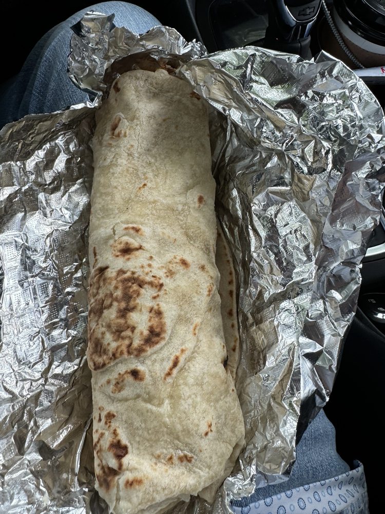 Lenchaz Taqueria Logo
