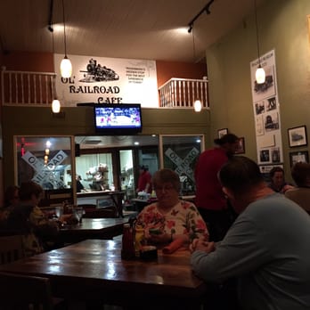 Ol Railroad Cafe - Nice dining room! - Cafes Near Me - Rosenberg, Texas