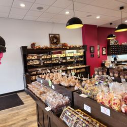 Knoke's Chocolates And Nuts