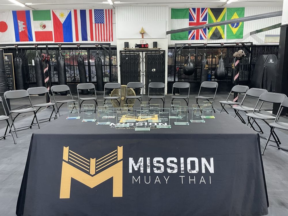 Mission Muay Thai Logo