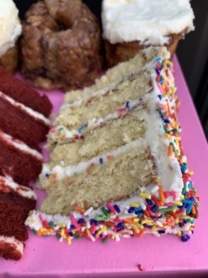 Posh Pop Bakeshop by null