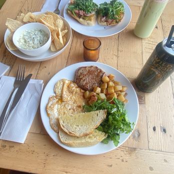 Good Days Cafe - Steak and eggs - Cafes Near Me - Reno, Nevada Good Days Cafe - Steak and eggs - Cafes Near Me - Reno, Nevada