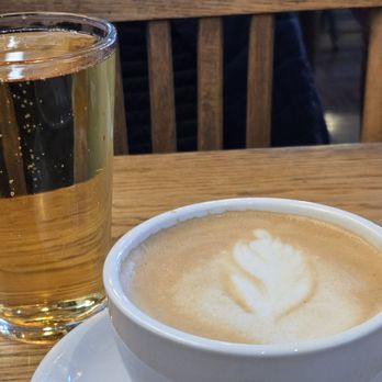 Adams Mountain Cafe - Latte with snowcapped cider - New American Near Me - Manitou Springs, Colorado Adams Mountain Cafe - Latte with snowcapped cider - New American Near Me - Manitou Springs, Colorado