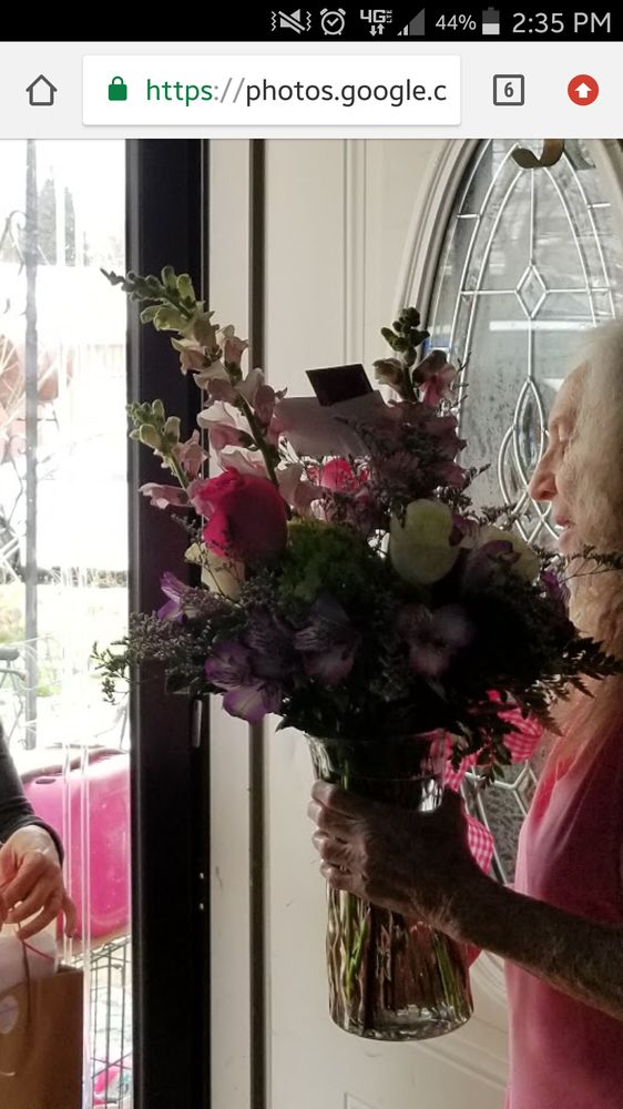 GOOSEBERRY FLOWER & GIFT SHOP Updated September 2024 1170 S Ripley Estates Dr, Versailles