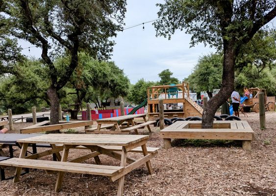 Suds Monkey Kitchen & Brewery Dripping Springs by null