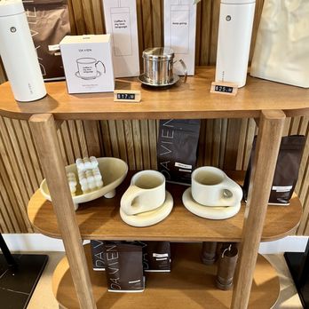 Da Vien Coffee - Coffee & Tea Near Me - Arcadia, California