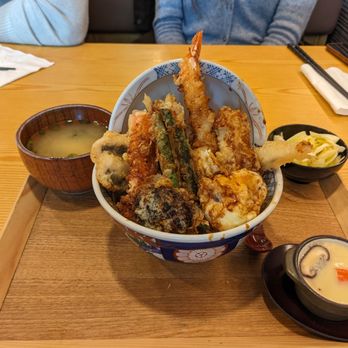 Tendon Kohaku - Premium tendon set with eel - Japanese Near Me - Bellevue, Washington
