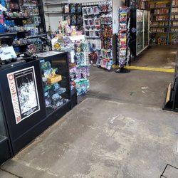 Oiltown Comics - Front and side room