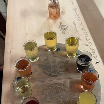 La Familia Cider - 2 Flights - Cideries Near Me - Salem, Oregon La Familia Cider - 2 Flights - Cideries Near Me - Salem, Oregon