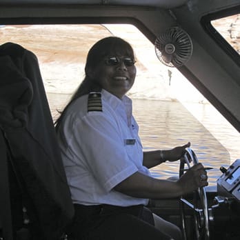 Lake Powell - Capt. Elaine of Lake Powell Tours - Lakes Near Me - Page, Arizona Lake Powell - Capt. Elaine of Lake Powell Tours - Lakes Near Me - Page, Arizona