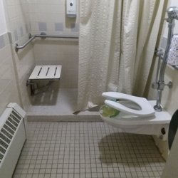 Interfaith Medical Center - Medical staff left the urine of a bedridden, non ambulatory patient in the toilet like this, I walk. How can I use this?