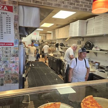 Joe's Pizza - Pizza Near Me - Miami, Florida Joe's Pizza - Pizza Near Me - Miami, Florida