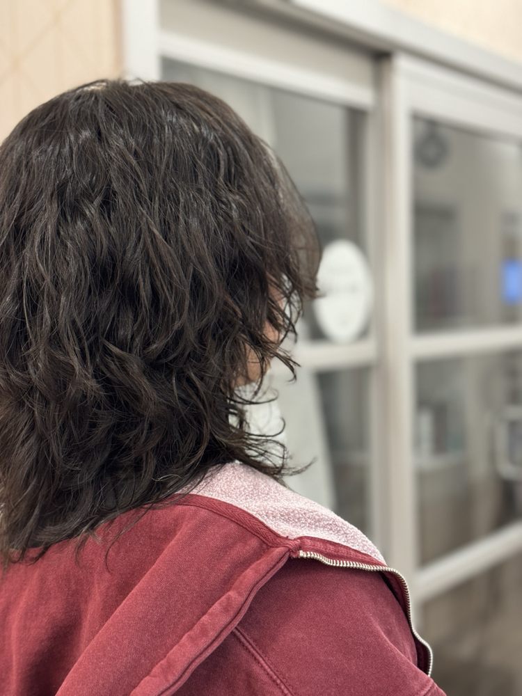 K Vision Hair Salon Logo