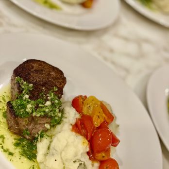The Malibu Chef - Chateau Briande- with herb and lemon butter mashed potatoes, sautéed thyme tomatoes with Italian Salsa Verde - Caterers Near Me The Malibu Chef - Chateau Briande- with herb and lemon butter mashed potatoes, sautéed thyme tomatoes with Italian Salsa Verde - Caterers Near Me