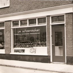 LUK'S SCHOENMAKERIJ - 21 Photos - Shoe Repair - Prinsengracht 500, Amsterdam,  Noord-Holland, The Netherlands - Phone Number - Yelp