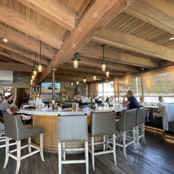 Harvest - Bar area - New American Near Me - Laguna Beach, California