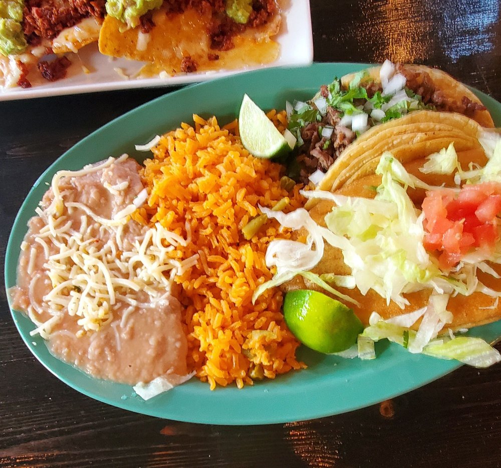 MEZCALA AGAVE BAR & KITCHEN 17 Photos & 24 Reviews 2901 W Diversey