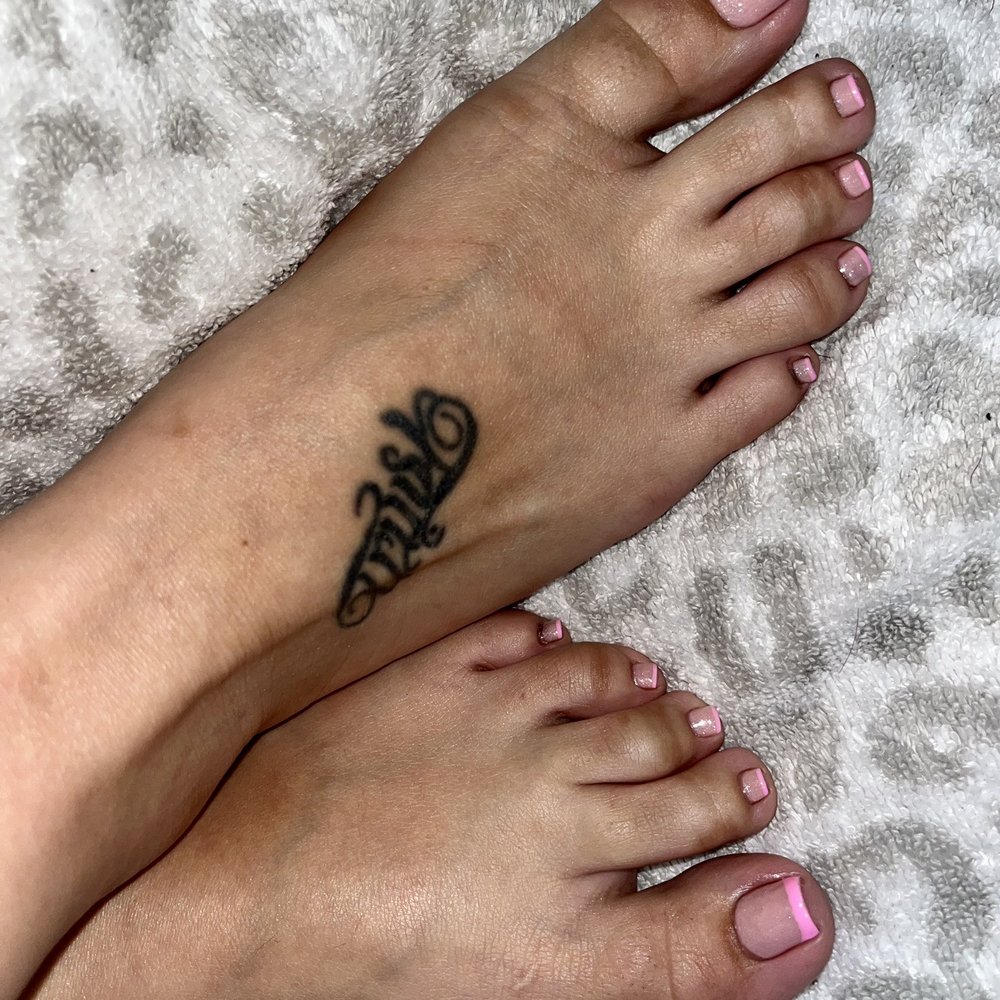Mi Nail Bar - Pink french gel pedi - Nail Salons Near Me - Coral Gables, Florida Mi Nail Bar - Pink french gel pedi - Nail Salons Near Me - Coral Gables, Florida