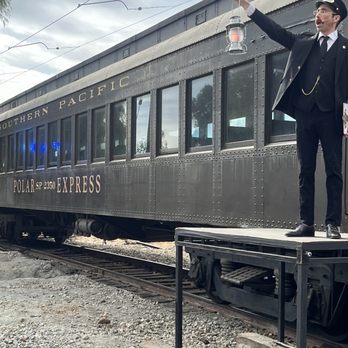 The Polar Express - Trains Near Me - Perris, California