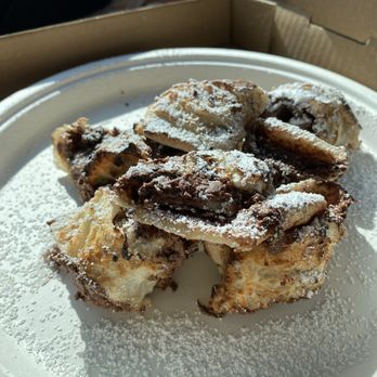 Ciao Bella Mobile Pizzeria - special nutella and powdered sugar! - Pizza Near Me